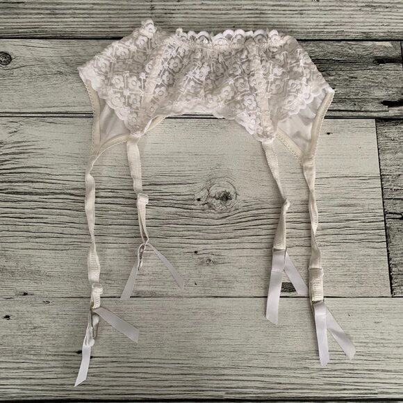 Vintage Garter Belt Med White Lace Adjustable Claws Suspenders Bridal Lingerie - Picture 1 of 10
